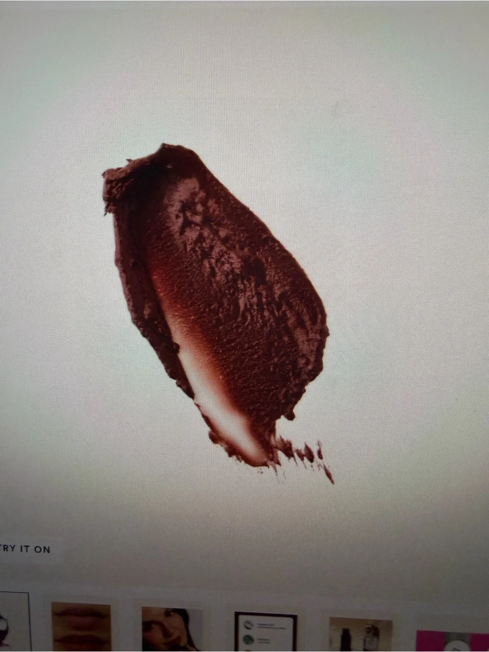 WINKY LUX image shows